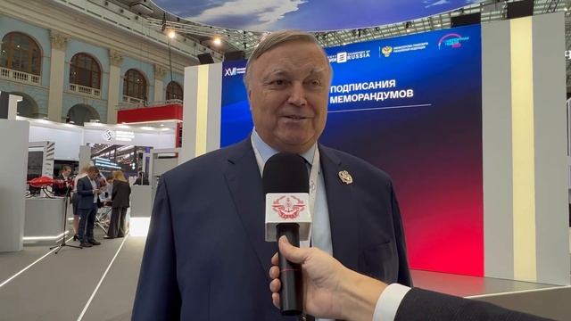 Поздравление гендиректора ОАО «НИИАТ» Василькова А.А. с Днем работника транспорта смотреть онлайн