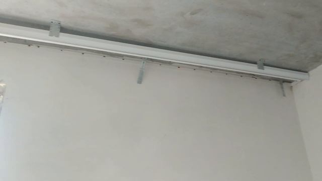 Монтаж скрытой гардины ПК5