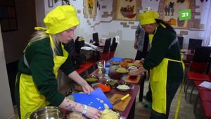 Тюремный сочельник. Заключенных челябинской женской колонии научили готовить рождественский ужин