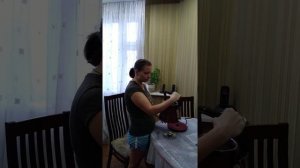 Классный красный чайник Kitfort KT-693!
