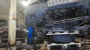 Снятие двигателя 2.5 с VOLVO XC 90