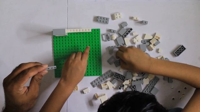 Nandu and Papa Vlog | Unboxing and Playing with Lego 10698 (Grey and White Pack) | #2 смотреть онлайн