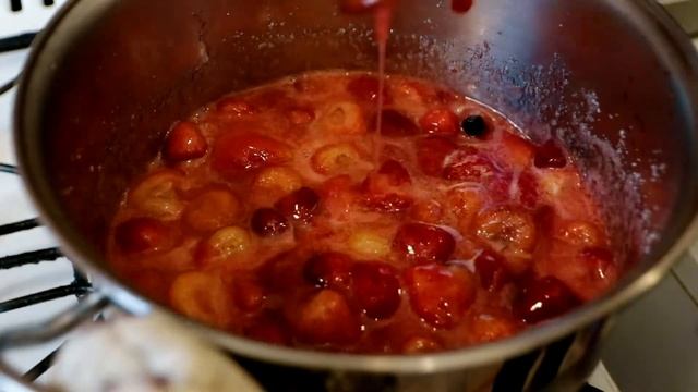 Клубничное варенье "Пятиминутка"