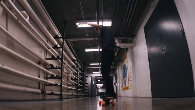 Электро-скейтборд с пультом управления смотреть онлайн