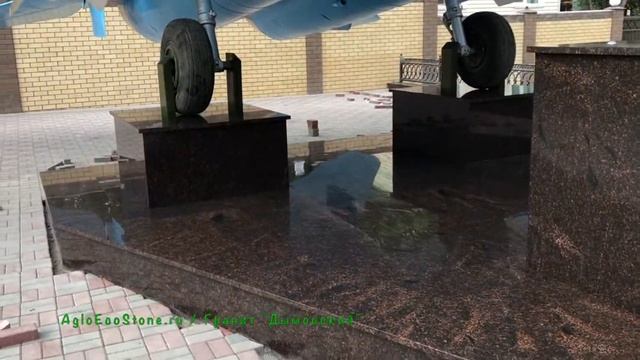 Облицовка постамента гранит "Дымовский" смотреть онлайн