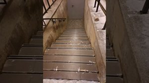 Противоскользящие накладки на ступени с резиновой вставкой