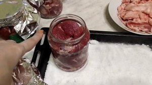 Тушенка из свинины,домашняя в духовке, для ленивых. Простой рецепт#мясо#рецепт#вдуховке#тушенка