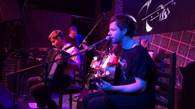 Вдовин и Пацаны - Кружатся смотреть онлайн