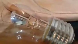 КАК  обрезать лампочку?