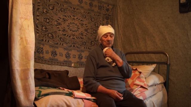 Баба Зина из деревни Дудкино.MP4 смотреть онлайн