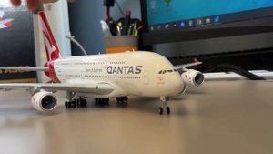 Qantas Airbus A380, 1:200 Diecast model Unboxing / Gemini Jets