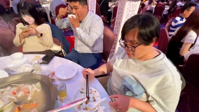 СВАДЬБА В ТАЙВАНЕ. КАК ВСЕ ПРОИСХОДИТ смотреть онлайн