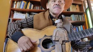 LA GUITARRA -Milonga (Atahualpa Yupanaui -Carlos Santa María) Gustavo Bazán