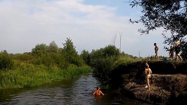 прикол. не удачный прыжок щукарём. лето июль 2017 смотреть онлайн