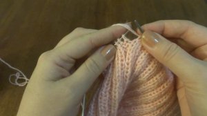 Соединение нитей при вязании спицами