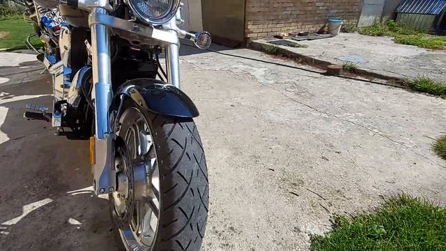 Honda vtx 1800 f vs yamaha xvs 1300 смотреть онлайн