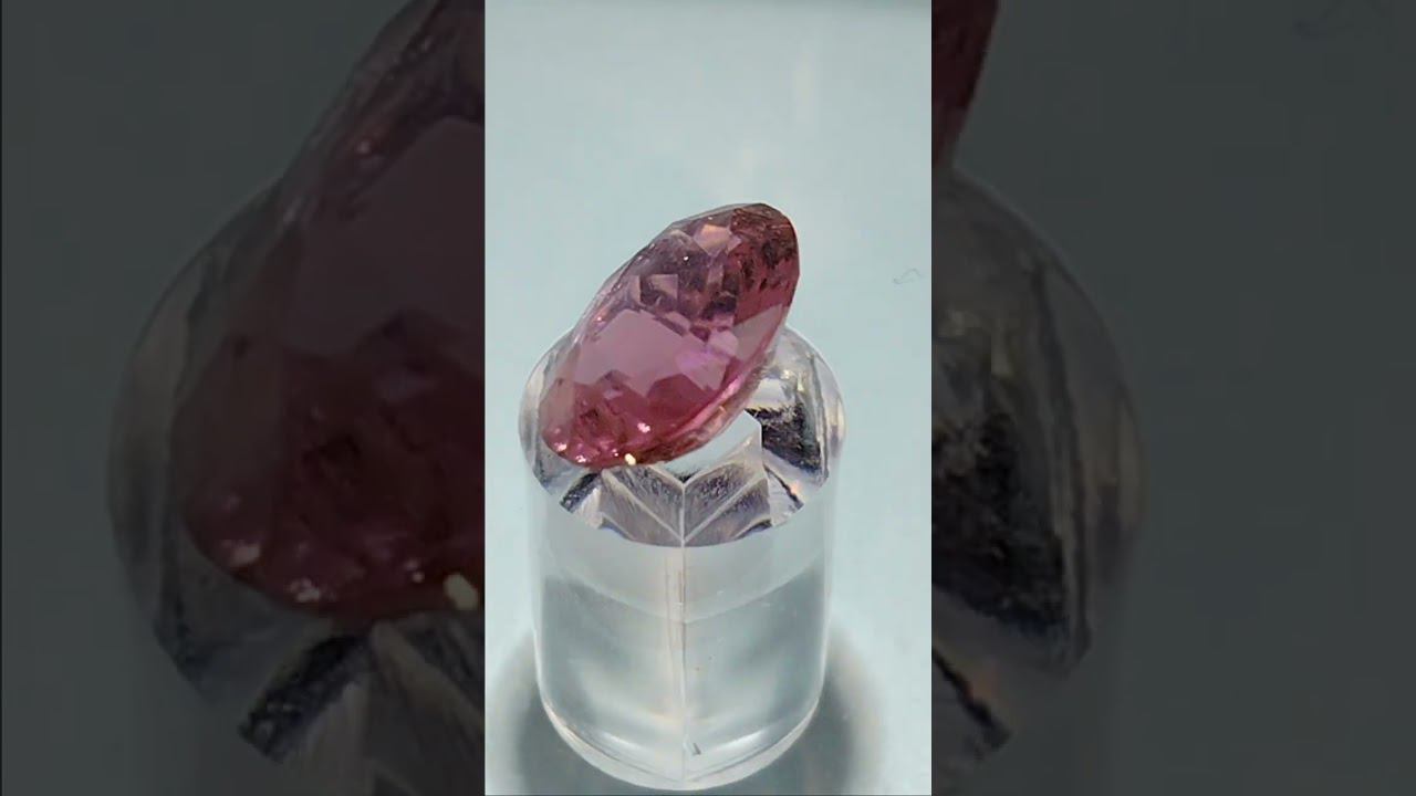 EXCELLENT GEM NATURAL HOT PINK OVAL CUT RUBELLITE TOURMALINE 2.25CT рубеллит, турмалин