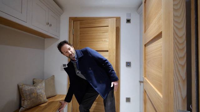 Bespoke New £1,750,000 Home | Property Tour смотреть онлайн