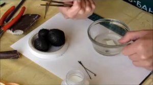 Как приклеить переводные глазки куклам из фоамирана