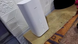 Huawei B818 Optus Lte router Cat19