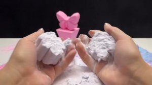 ASMR baking soda many crunchy butterflies
