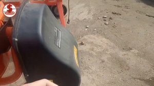 дар шахри Хучанд бозори Баракат! дар мохи март нархи гишти пухта, битон мешалка, черепица