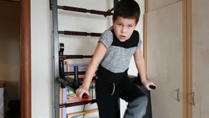 Недетские 50 отжиманий на Брусьях в 7 лет. Детская гимнастика, спорт рекорд