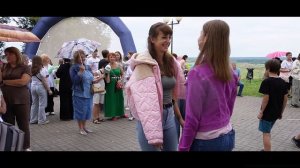 поёт Василиса  Рыбакова