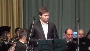 Ю.Милютин, А.Софронов - "Песня о Париже" из к/ф "Беспокойное хозяйство". Поет Даниил Кручинин.
