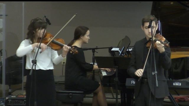 04.15.2018 - Скрипки смотреть онлайн