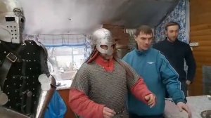 Кольчуга. Как одевать и снимать кольчугу.