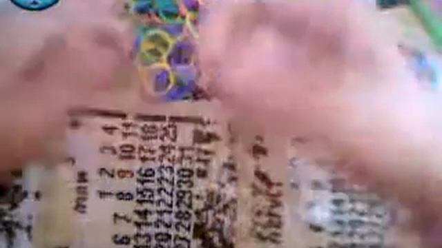 Просмотр ,маленького набора для плетения браслетов "Friendship Loom bands" смотреть онлайн