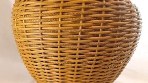 Кашпо из ротанга