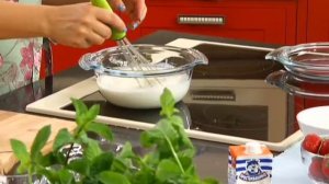 Сливочное желе с клубникой