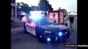 Смотреть всем!!!!!!! Полицейская сирена!