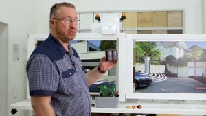 Автоматика откатных ворот Hörmann LineaMatic - настройка сигнальной лампы и датчиков движения