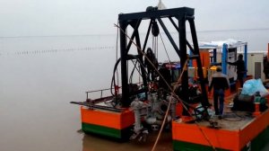 Шламовый грунтовый насос Dragflow HY85B + 2EXHY20 с гидравлическим приводом на земснаряде