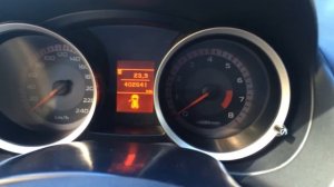 Лансер 10 заводится и глохнет