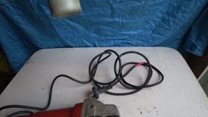 Болгарка . Угловая шлифмашина Black Decker KG 725 .Болгарка . Барахолка
