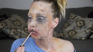 ZOMBIE MAKEUP TUTORIAL