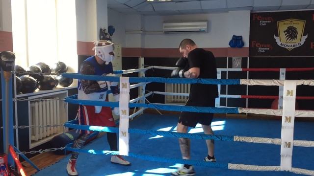 Бокс, спарринг смотреть онлайн