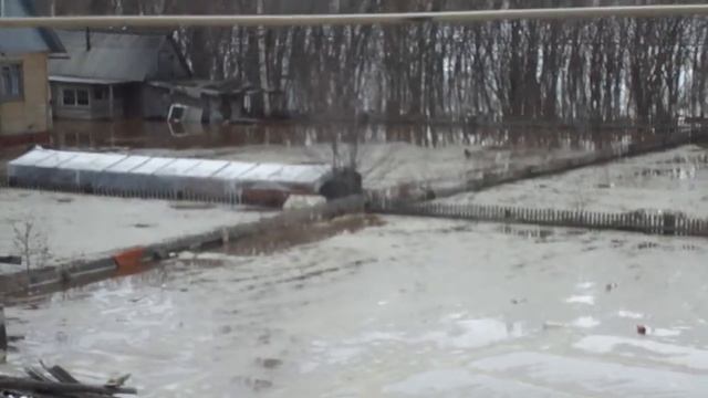 Архангельск. Затопление дач на острове Краснофлотский. Весна 2010 год. смотреть онлайн