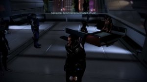 Нпс Турианец подкатывает к нпс кварианке. Mass Effect 2