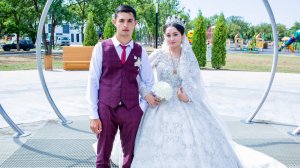 Данил и Кишинёва! Одэл о Кричун о Куксэнко ля внучка кай о Вася о Гопа! История любви!