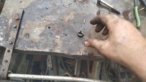 Как прогнать резьбу на болте без лерки.