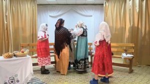 Шуточный русский народный обряд "Похороны мух и комаров"