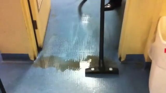 vloer schoonmaken смотреть онлайн