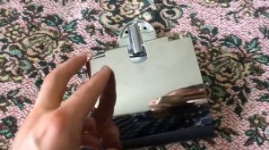 Как переставить держатель туалетной бумаги на другую сторону