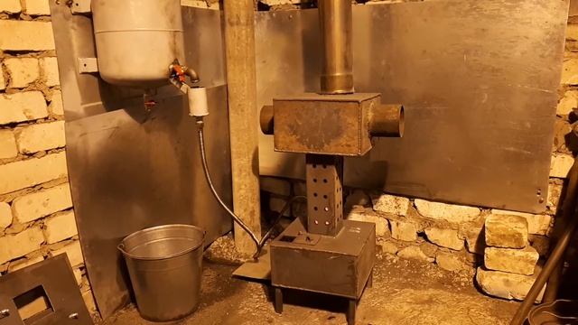 Печь на отработке расход 300 грамм/час