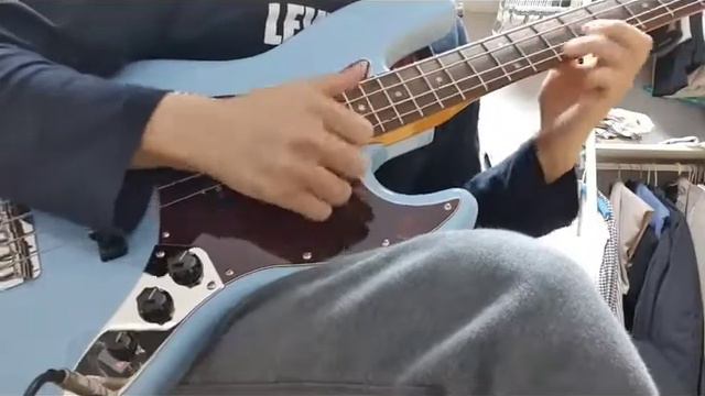 Squier classic vibe 60s jazz bass daphne blue смотреть онлайн